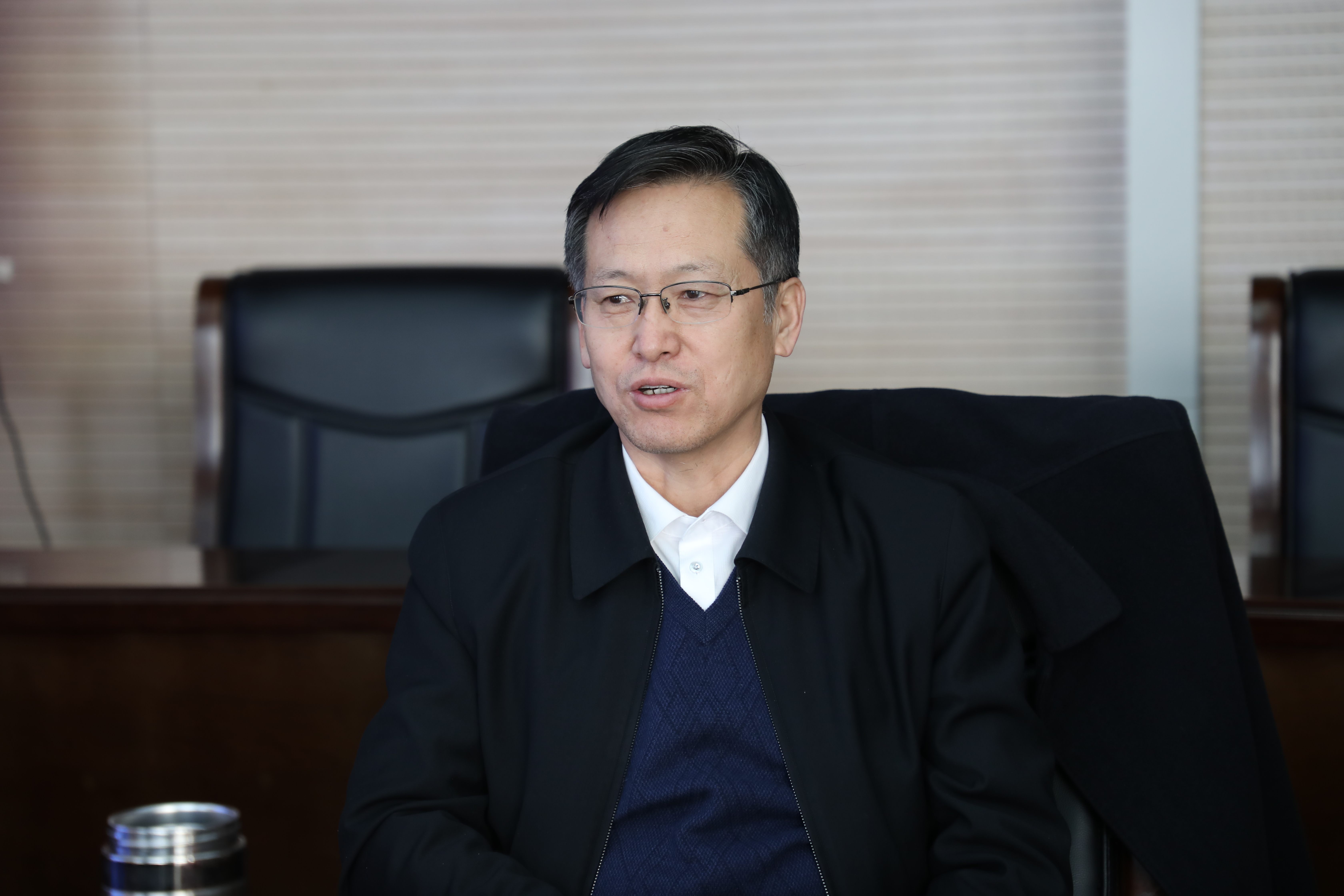 党委书记赵利宁座谈交流