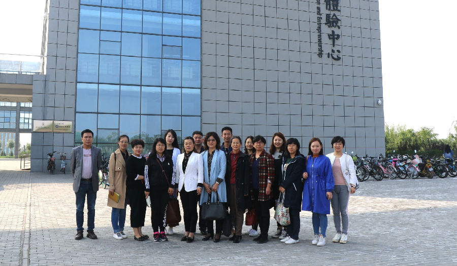 商学院与宁夏理工学院经管学院合影_看图王.jpg