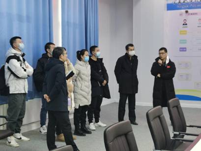 双方就信息化建设有关问题进行交流