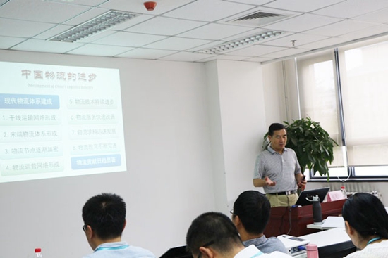 何明珂.jpg