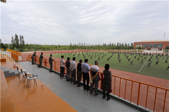 17_M2897.jpg
