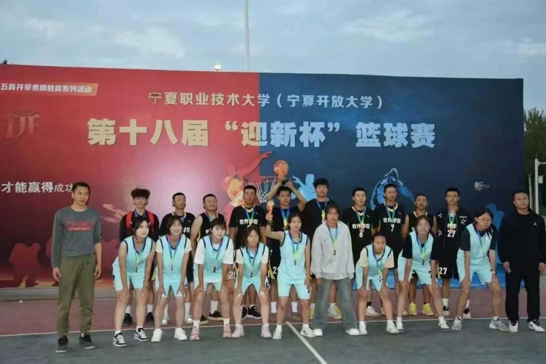 13D06
